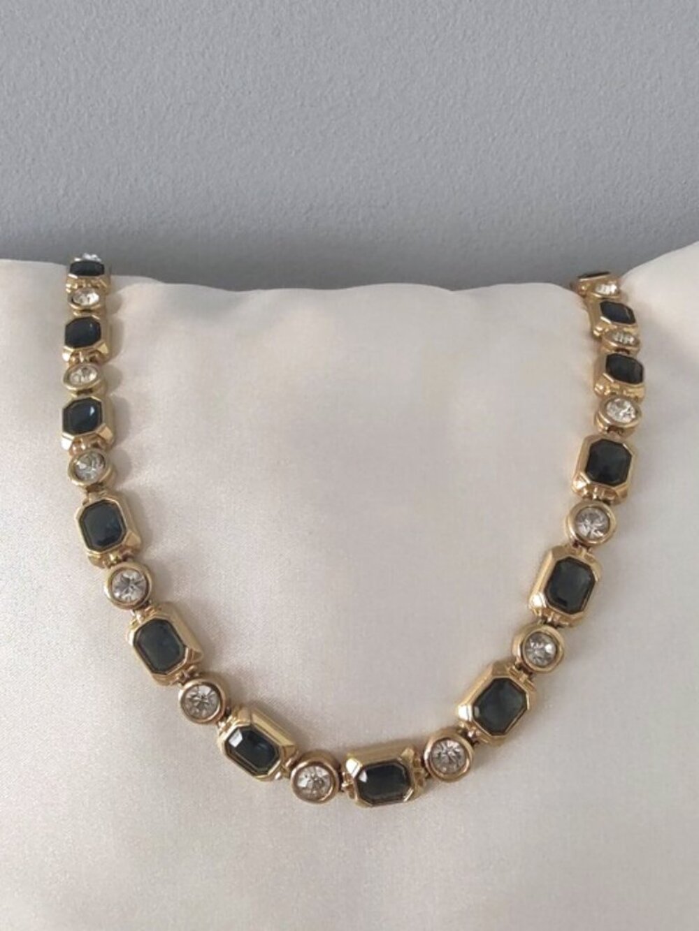 Nina Ricci vintage 80s 90s goldplated crystal statement necklace choker EUC